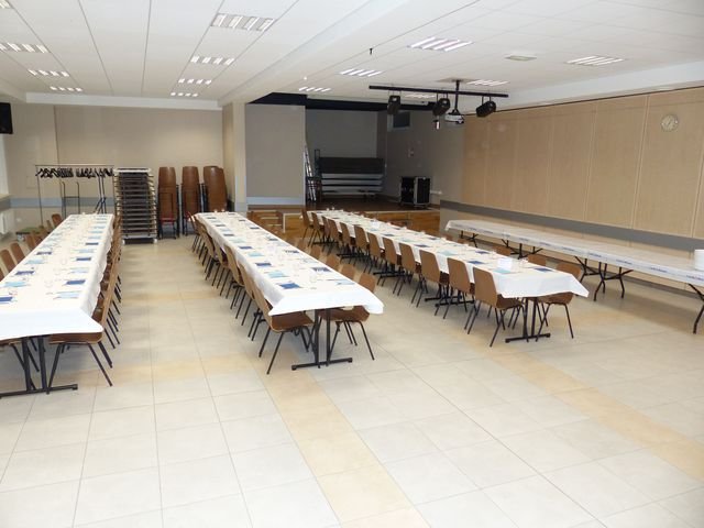 phoca thumb l salle 1